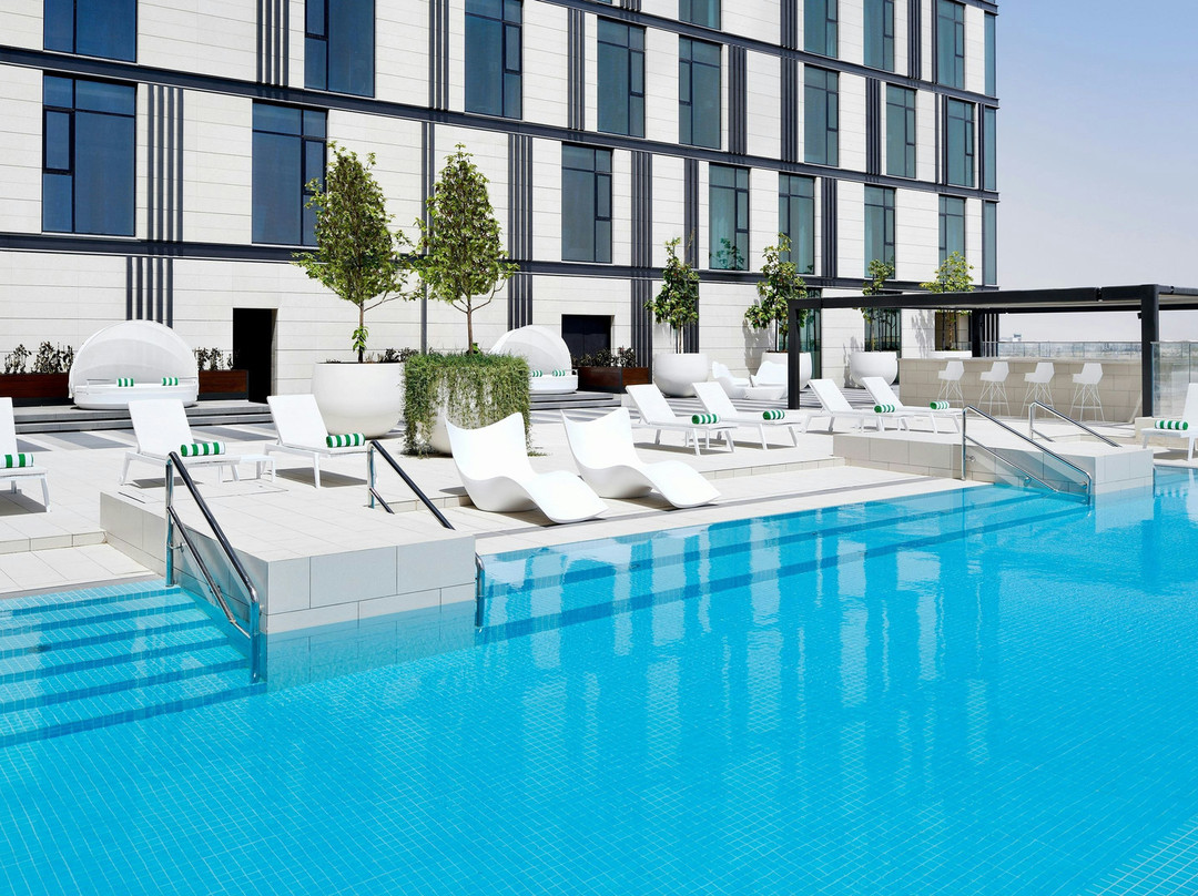 Ghantoot酒店住宿-Holiday Inn Dubai Al-Maktoum Airport by IHG