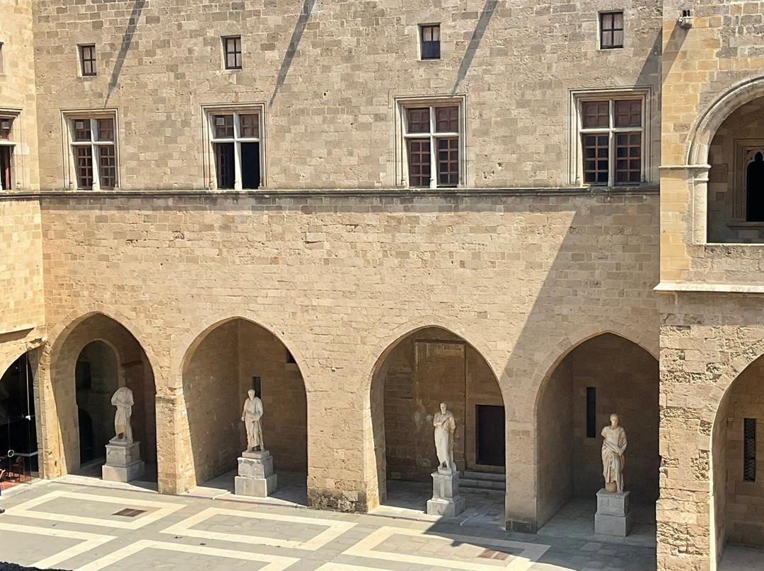 Palace of the Grand Master of the Knights of Rhodes-罗德城必去景点
