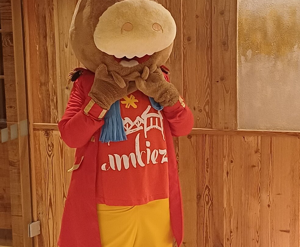 Hotel Ambiez主图