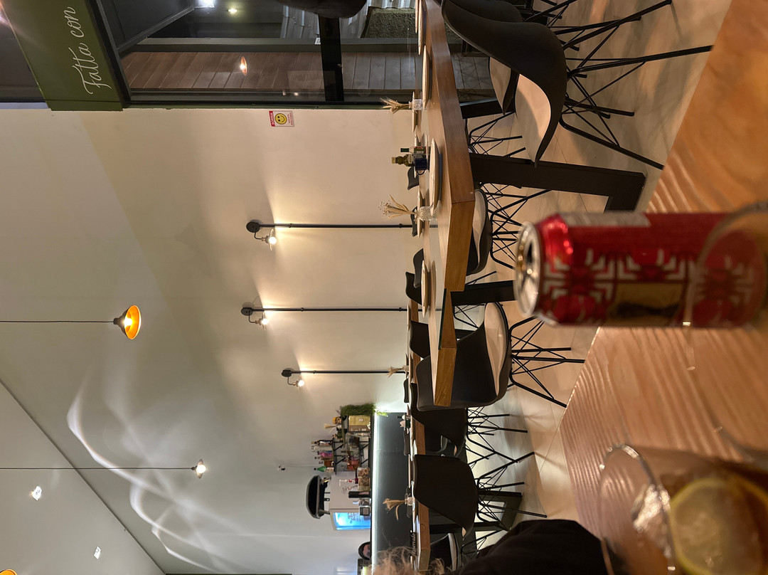 Santa Clarita Pizzaria