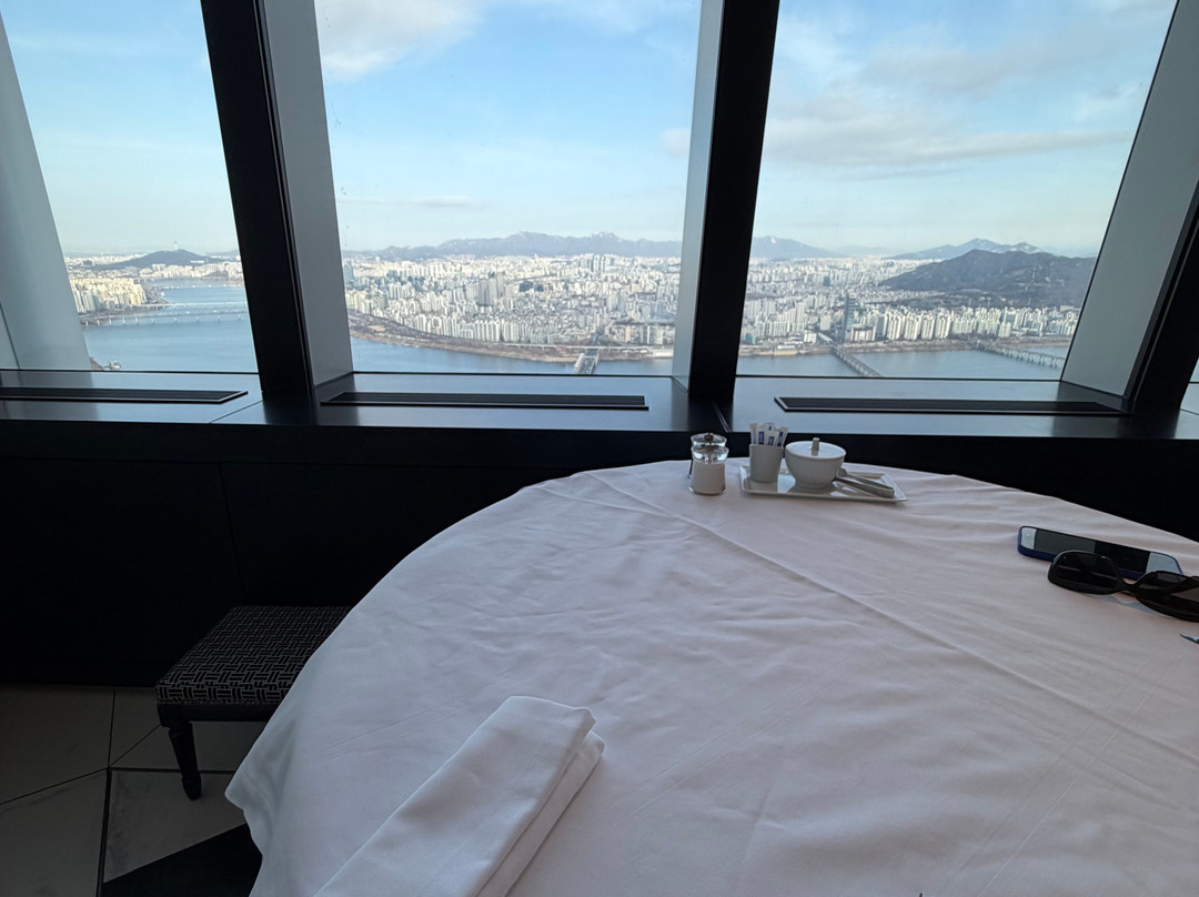 首尔喜格尼尔酒店主图