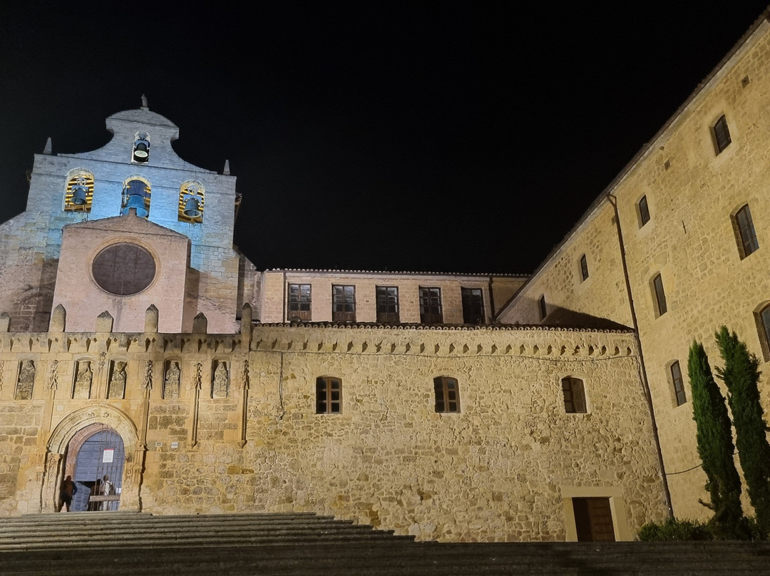 Monasterio de San Salvador-Ona必去景点