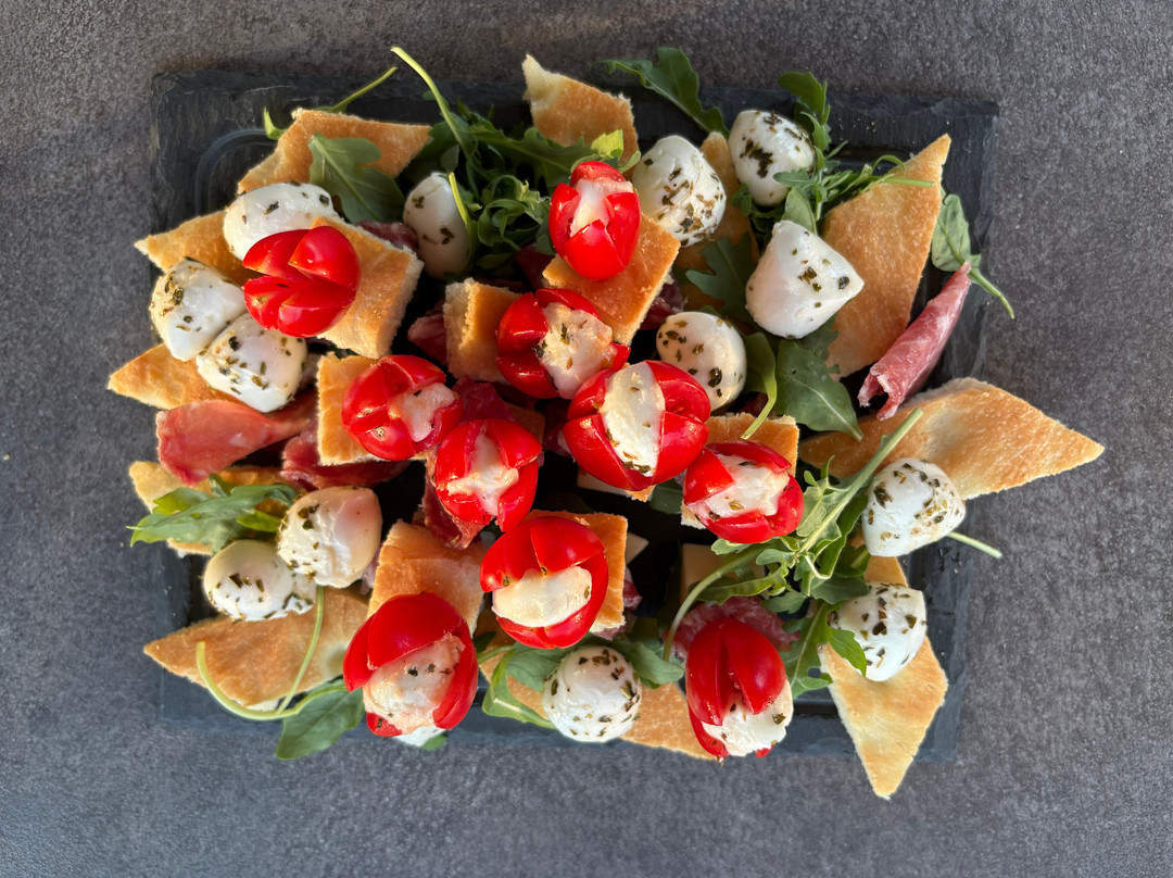 cìvico due - HOME RESTAURANT