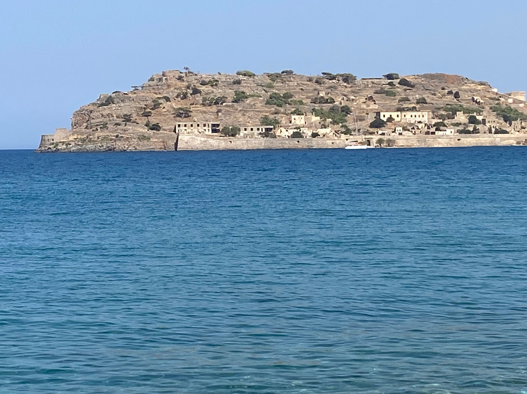 Plaka Beach-Plaka必去景点