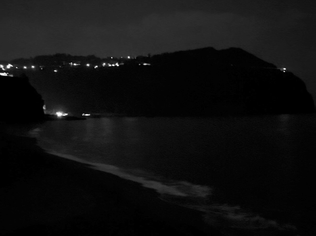 Spiaggia di Cava dell'Isola-福里奥必去景点