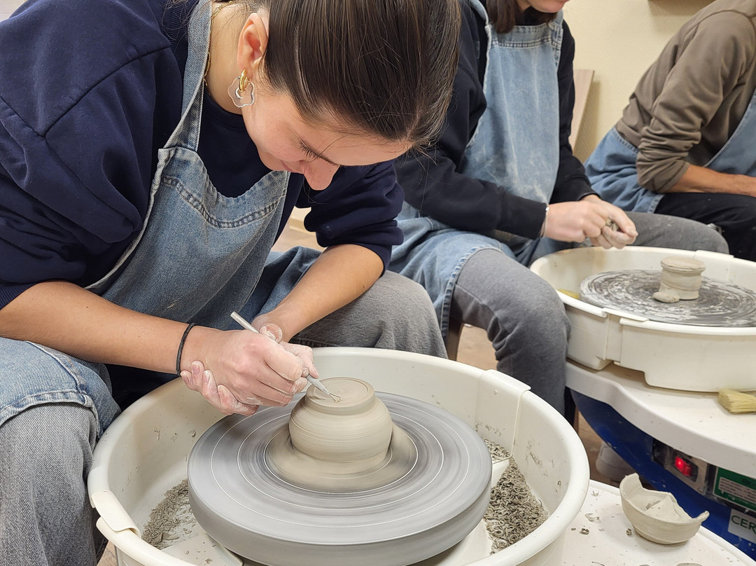 Nuances Ceramics-利布尔纳必去景点