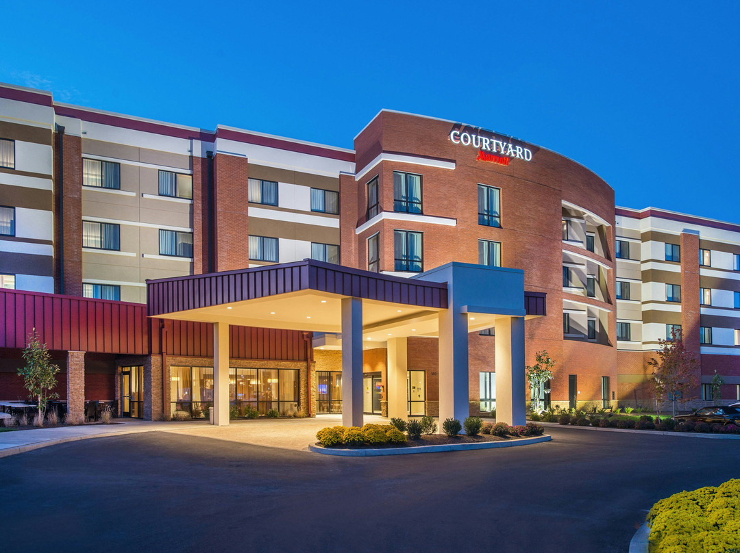 Newburg酒店住宿-Courtyard by Marriott Shippensburg
