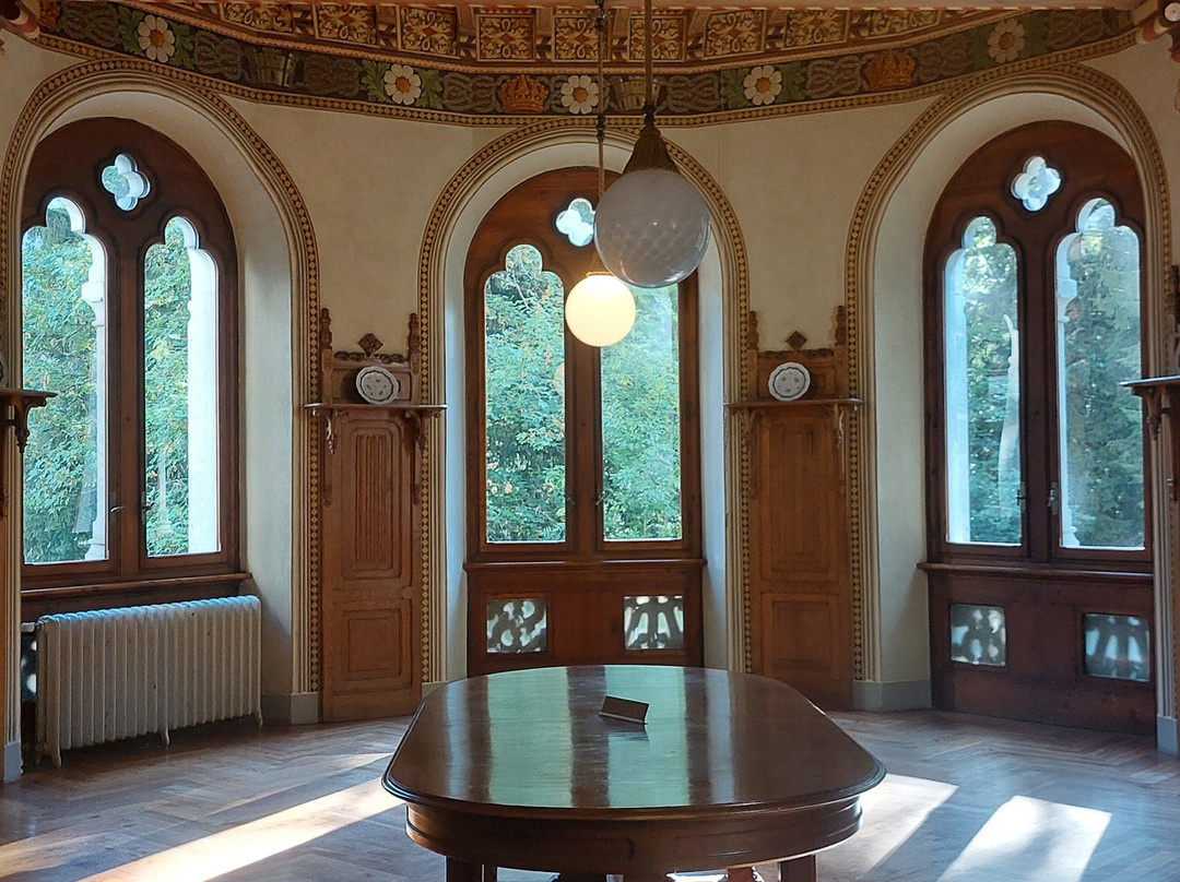 Castel Savoia-Gressoney Saint Jean必去景点