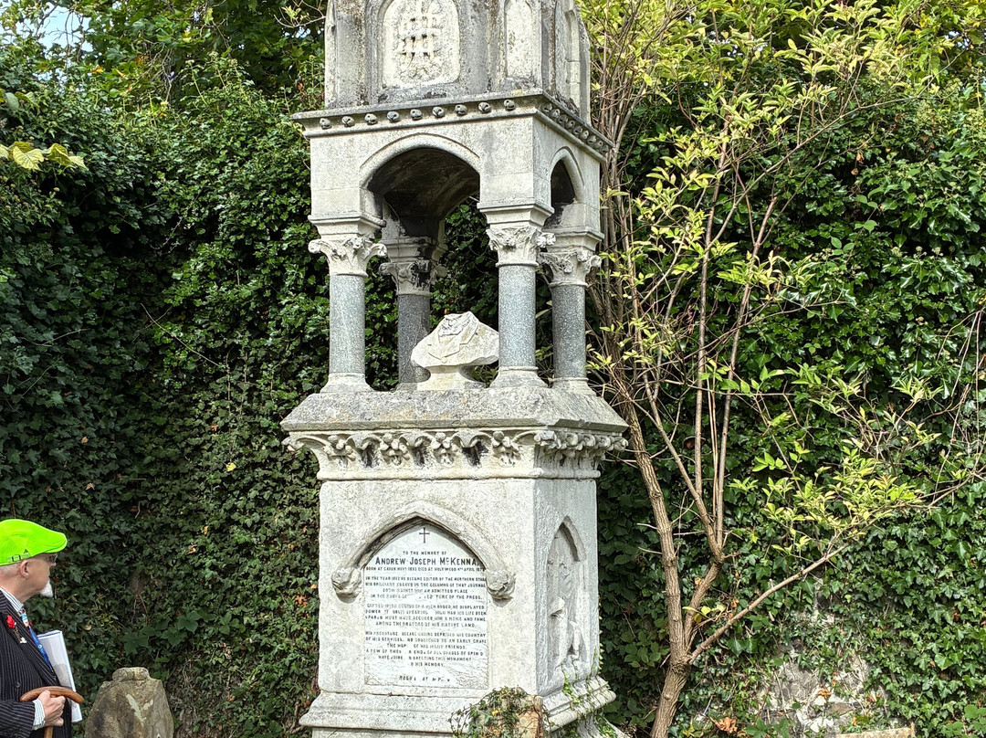 Friar's Bush Graveyard Cemetery Tours-贝尔法斯特必去景点