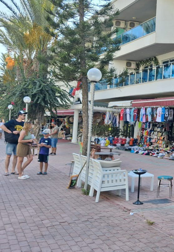 科纳克里奈尔吉斯酒店主图