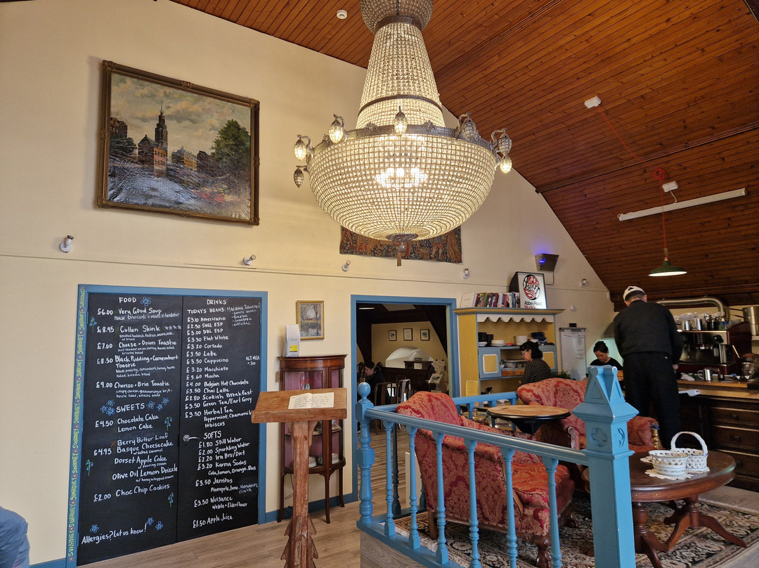 Sunhoney Café