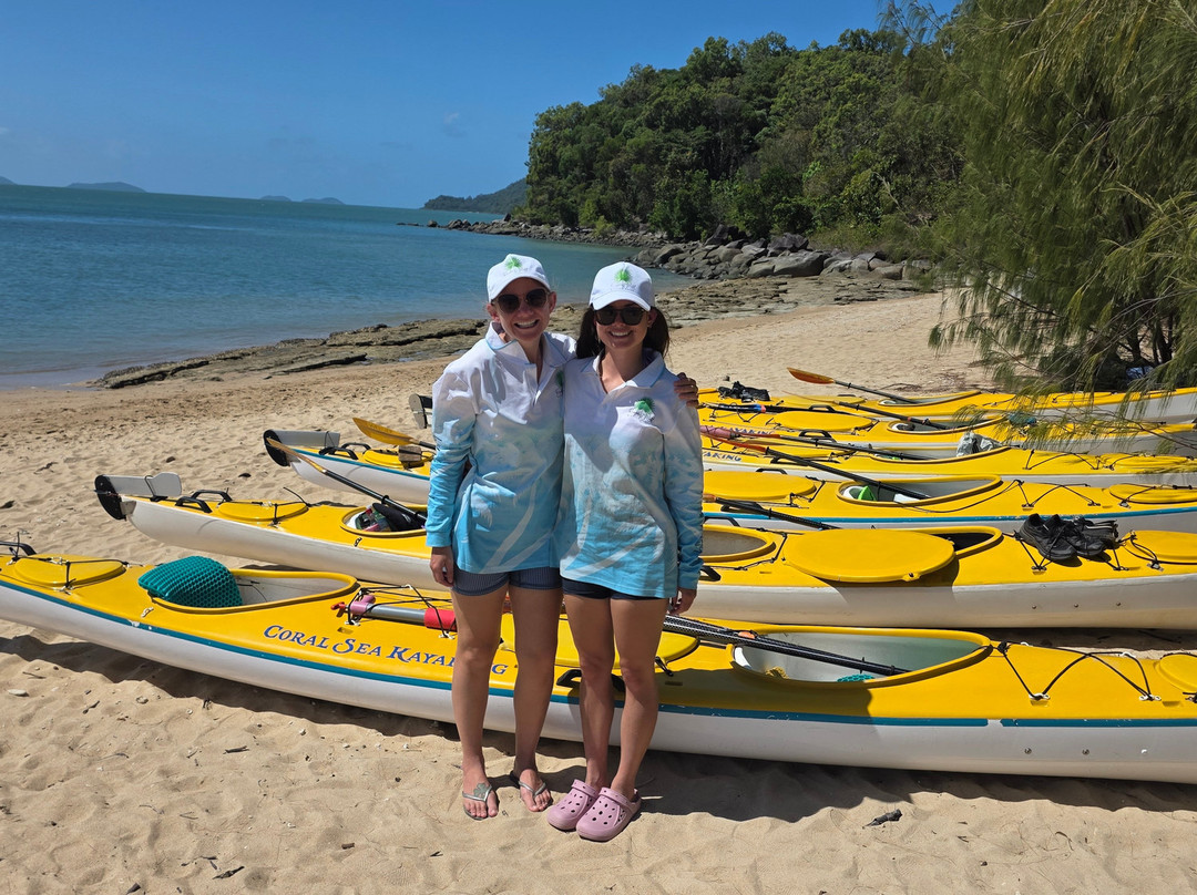 Coral Sea Kayaking-Mission Beach必去景点