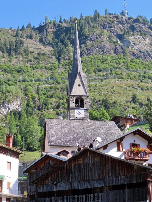 Chiesa di San Bartolomeo Apostolo-Caprile必去景点