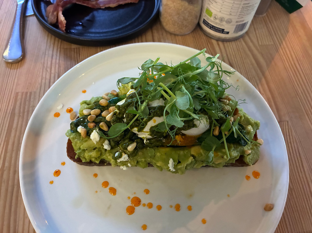 The Edge Eatery