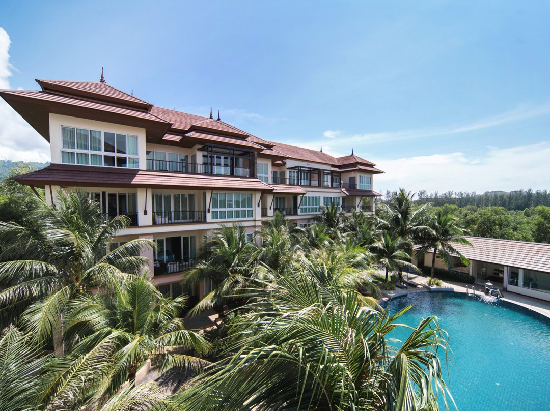 Les Palm Phuket Beach Resort And Spa