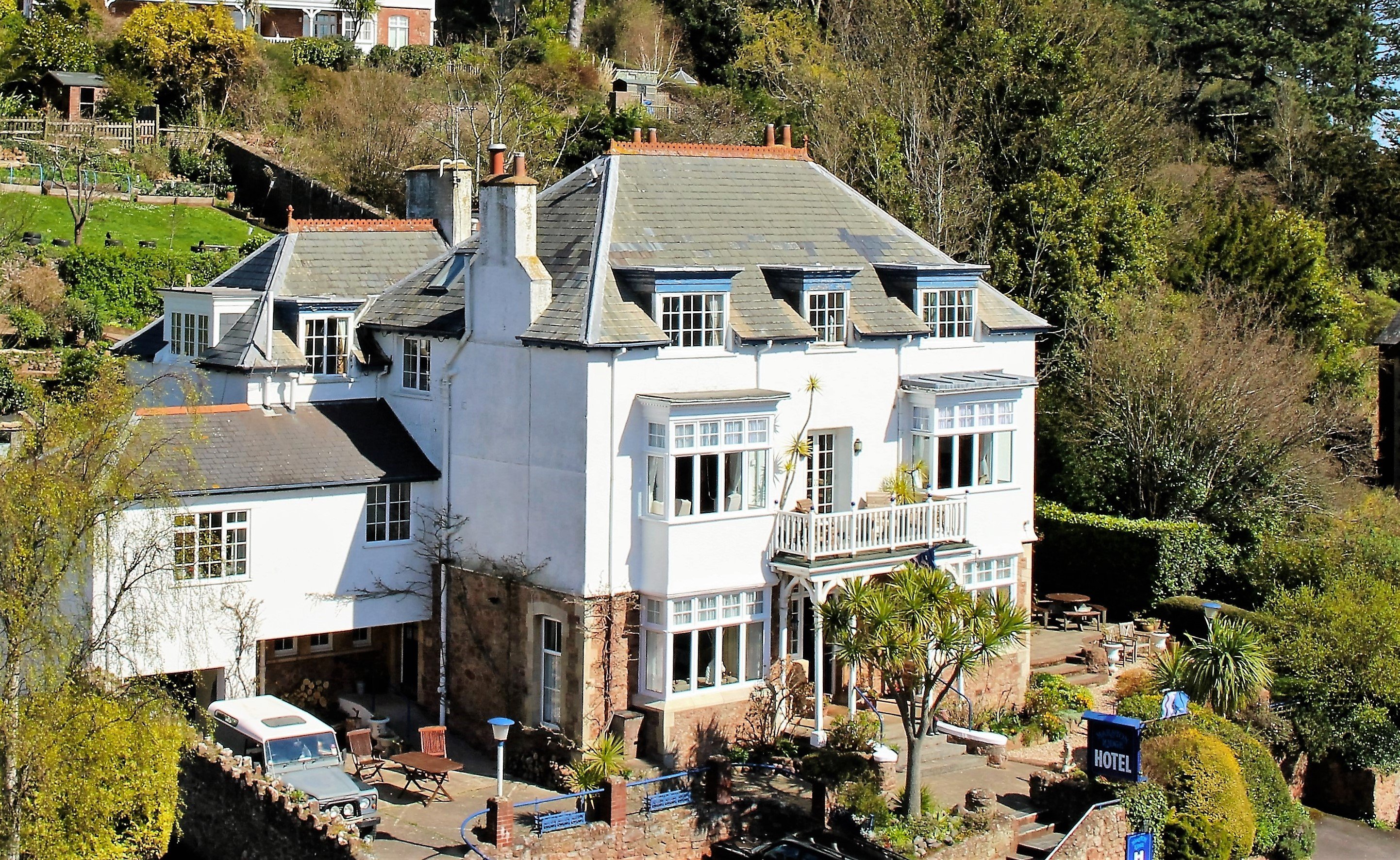 Marston Lodge Hotel-官方