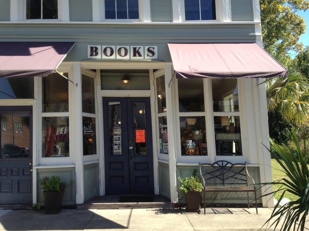 Downtown Books & Purl景点图片