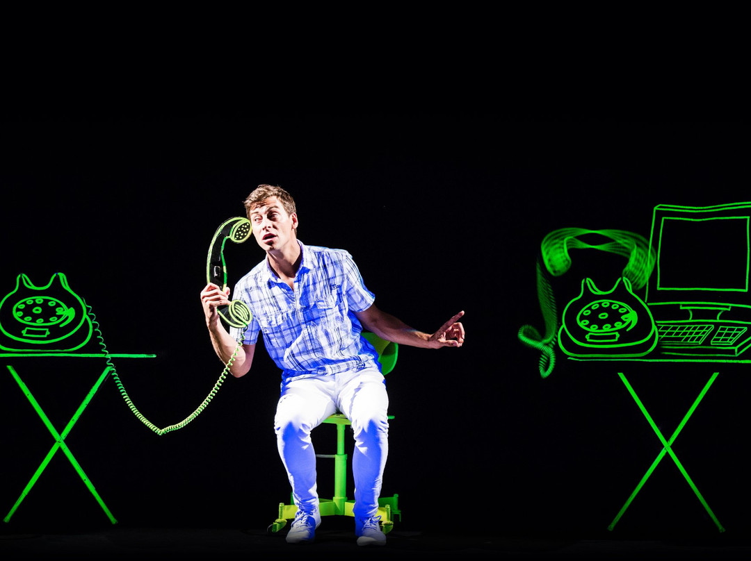 Black Light Theatre METRO