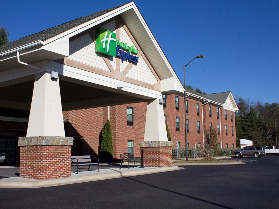 Holiday Inn Express West Jefferson By IHG主图