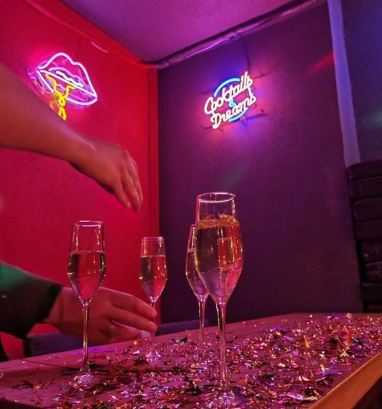 Showroom.Bar-Bilohorodka必去景点