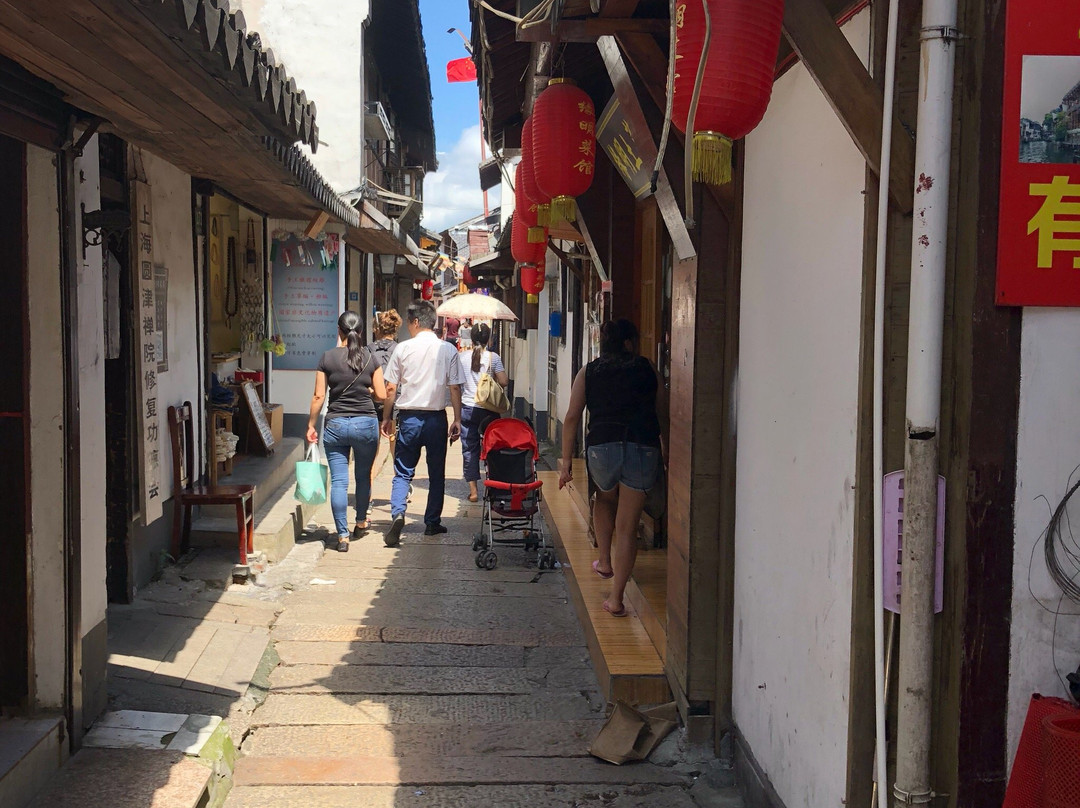廊桥饭店
