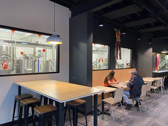 Fuzzyline Brewing-Highland必去景点