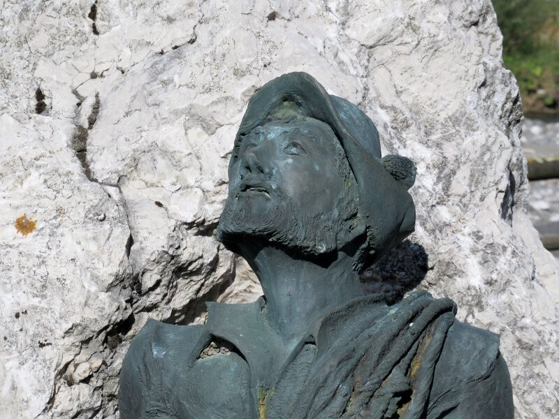 Monumento Alle Guide Alpine Di Caprile-Caprile必去景点