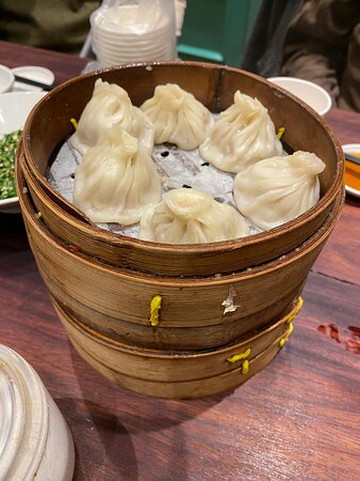 Untour上海美食游-上海市必去景点