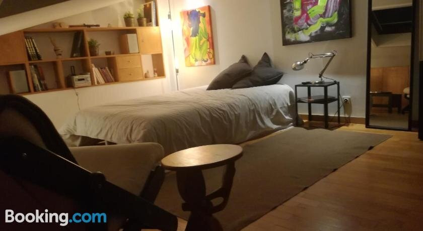 Leca Room