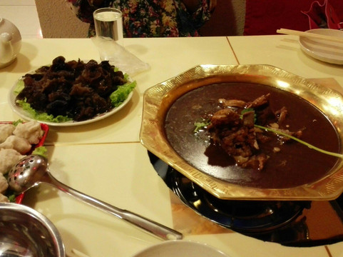 卢月轩羊蝎子主图