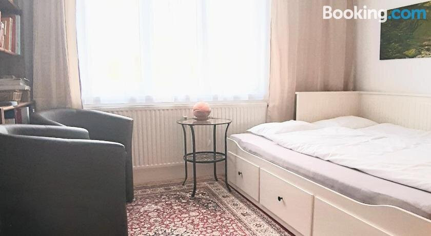 Bedroom@Home