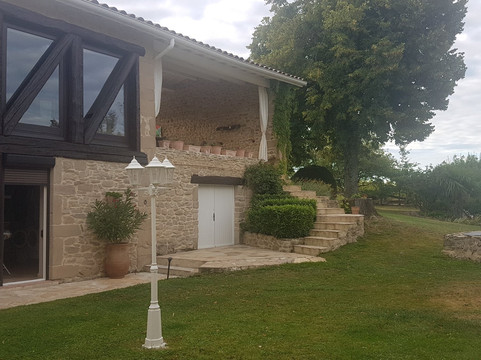 Saint-Bardoux旅游攻略图片