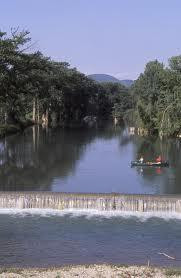 Medina River-Medina必去景点