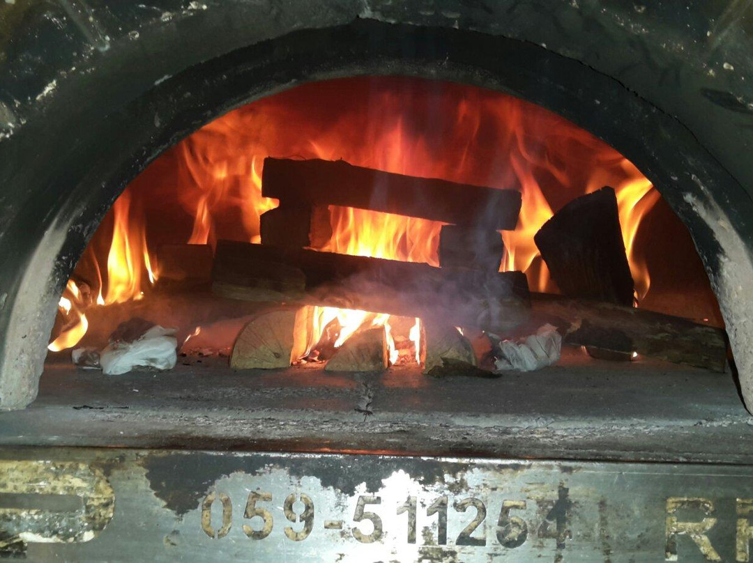 Montanaro餐馆和美食-Pizzeria Il Vicolo