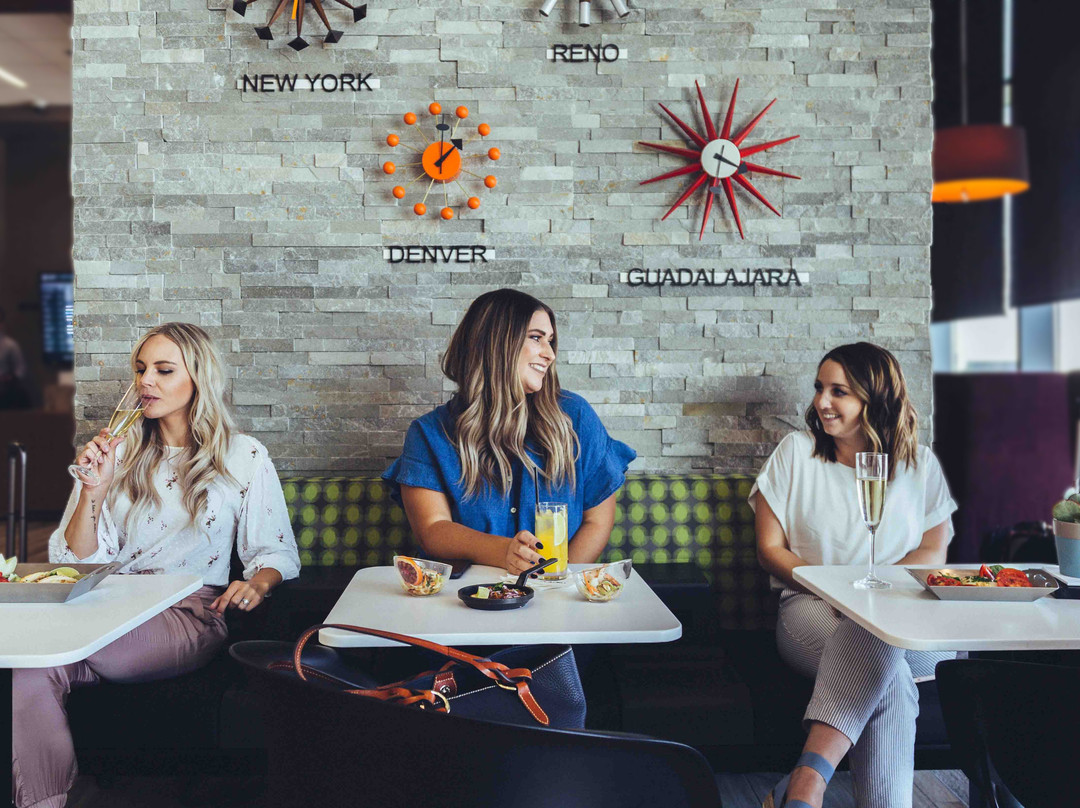 Escape Lounge-安大略必去景点