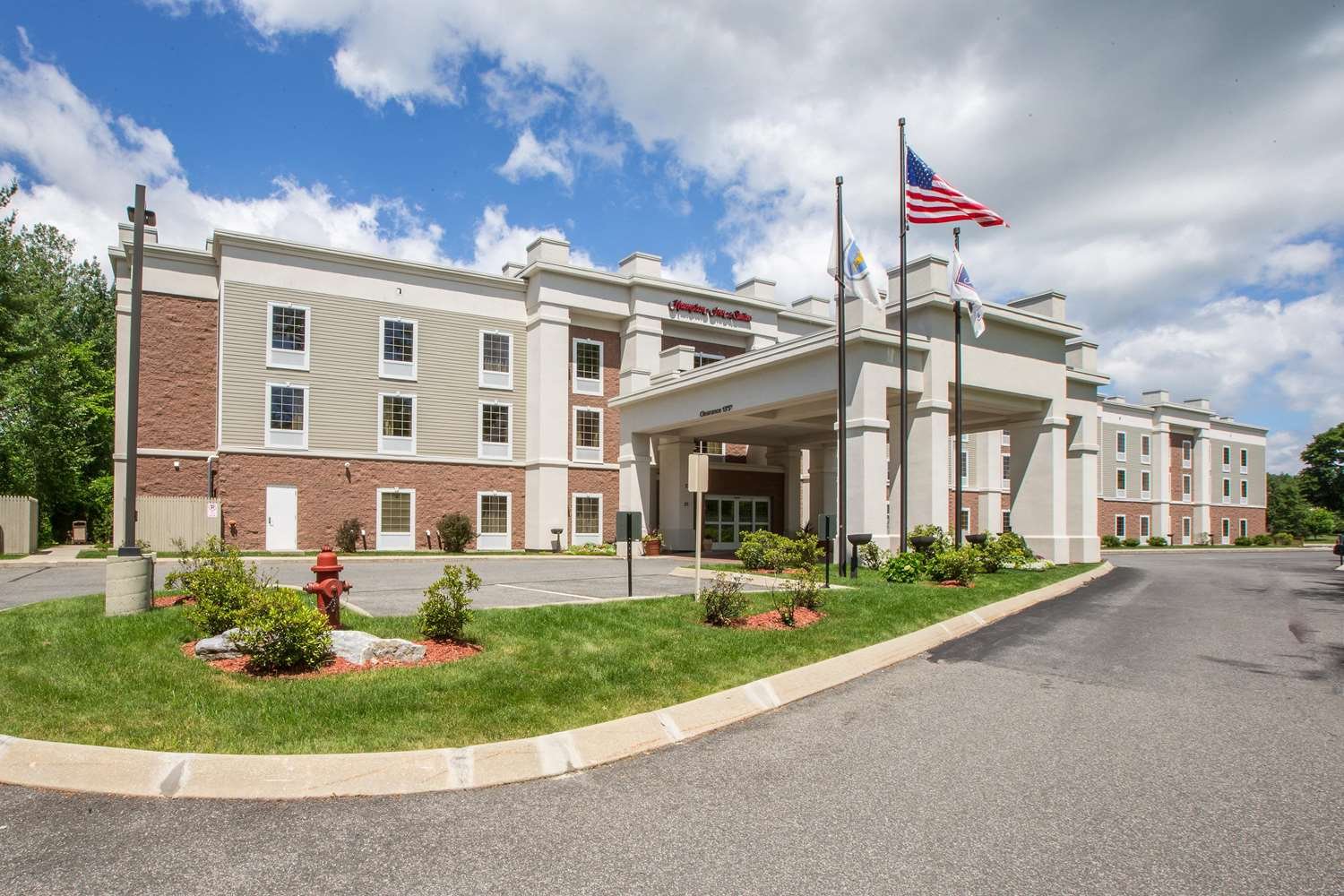 Hampton Inn & Suites Berkshires Lenox-官方