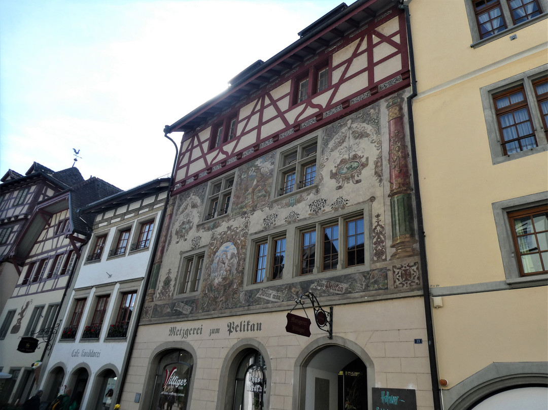 Haus Zum Pelikan