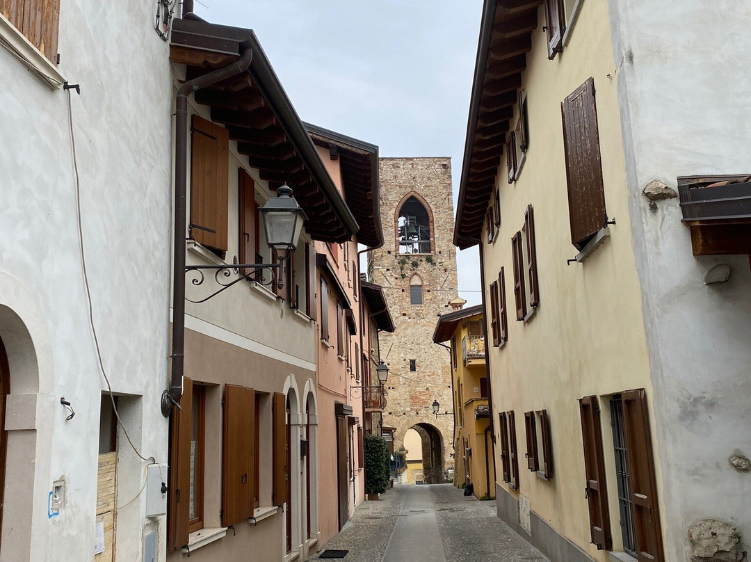 Castello di Moniga del Garda景点图片