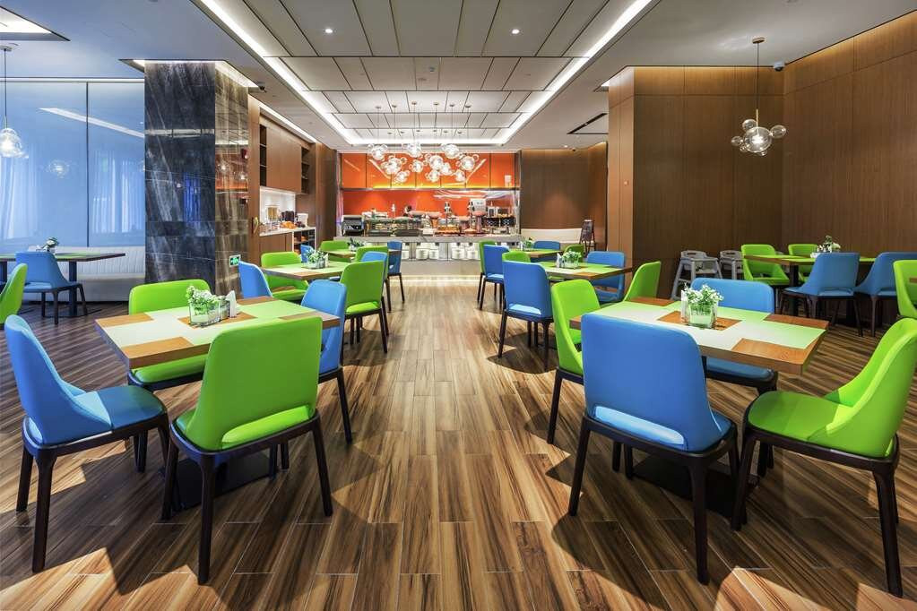 上海虹桥机场希尔顿欢朋酒店主图