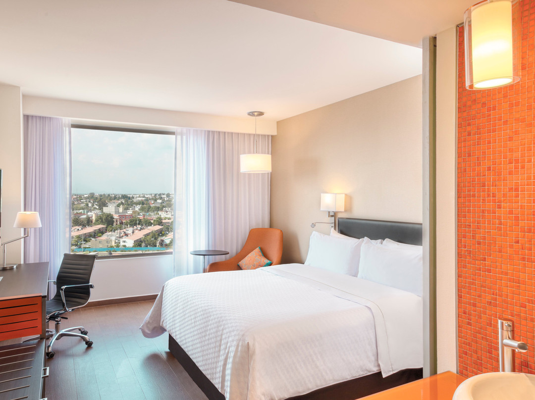 Fiesta Inn Express Puebla Explanada主图