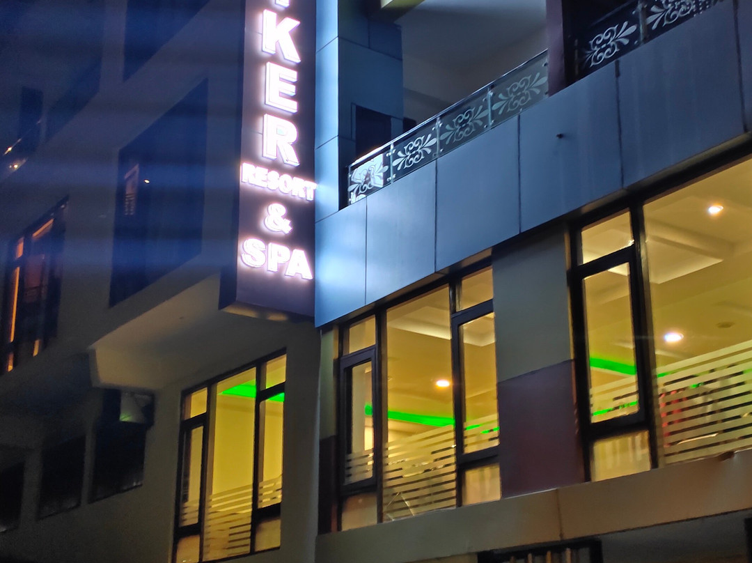 The Moniker Resort & Spa主图