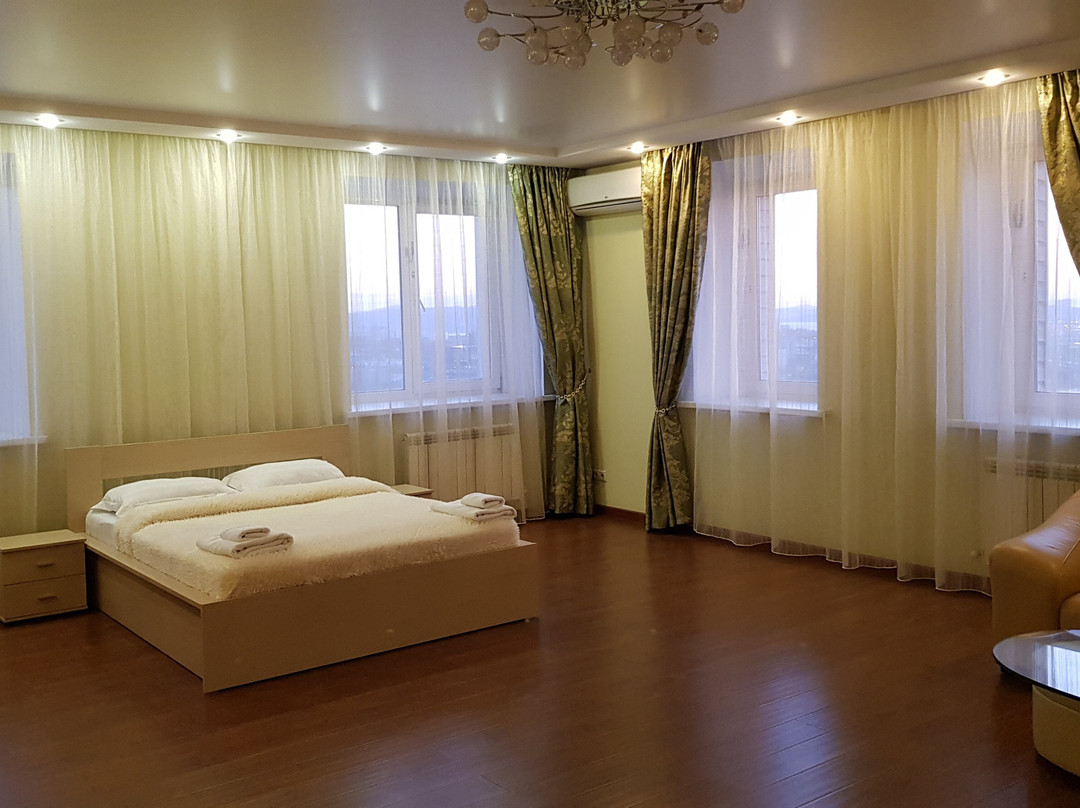 布斯迷你酒店主图