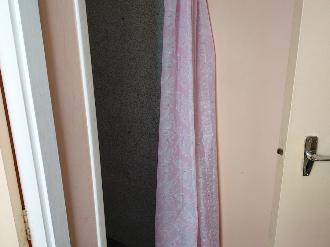 Oasis Hotel & Motel主图