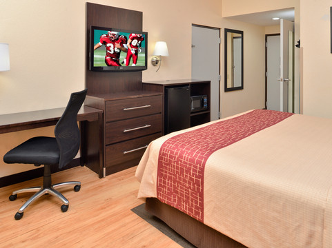 Red Roof Inn & Suites Columbus West Broad主图