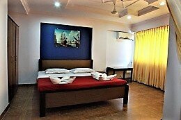 Saiesh International Hotel主图