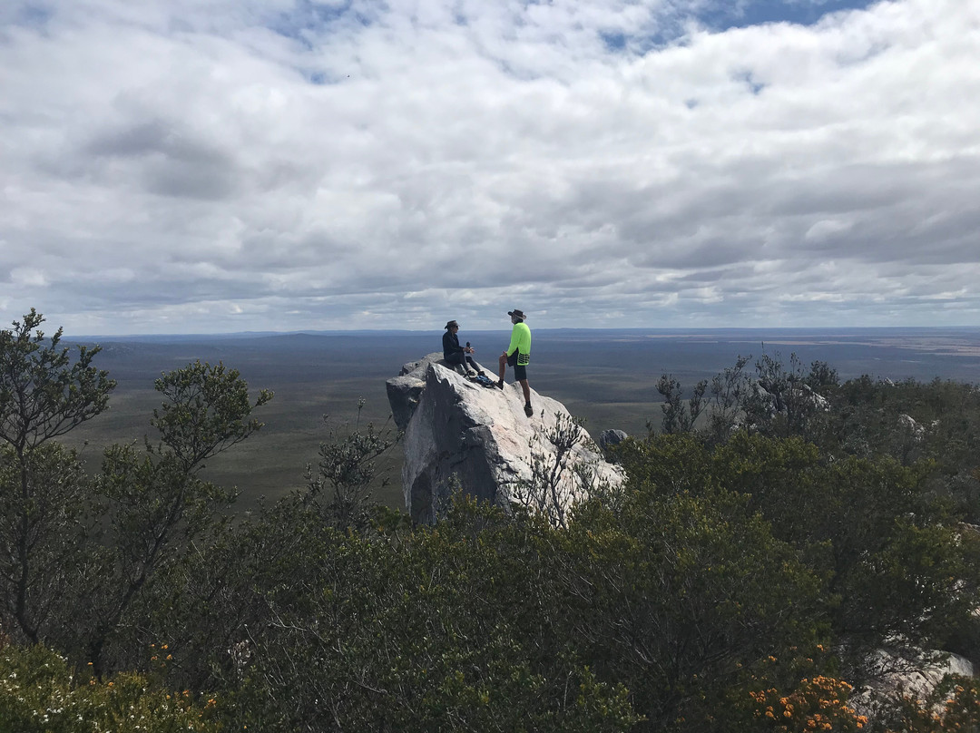 East Mount Barren-Hopetoun必去景点