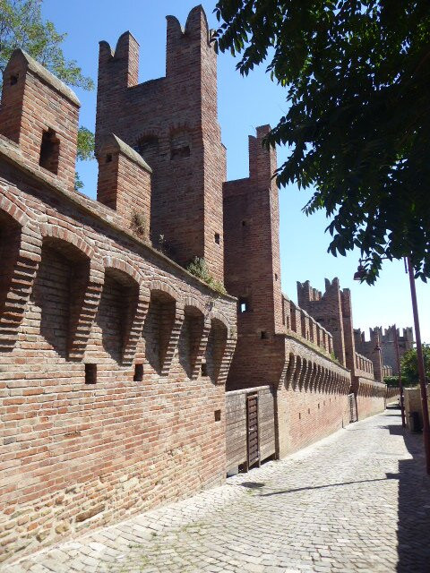 Castello di Gradara-Gradara必去景点
