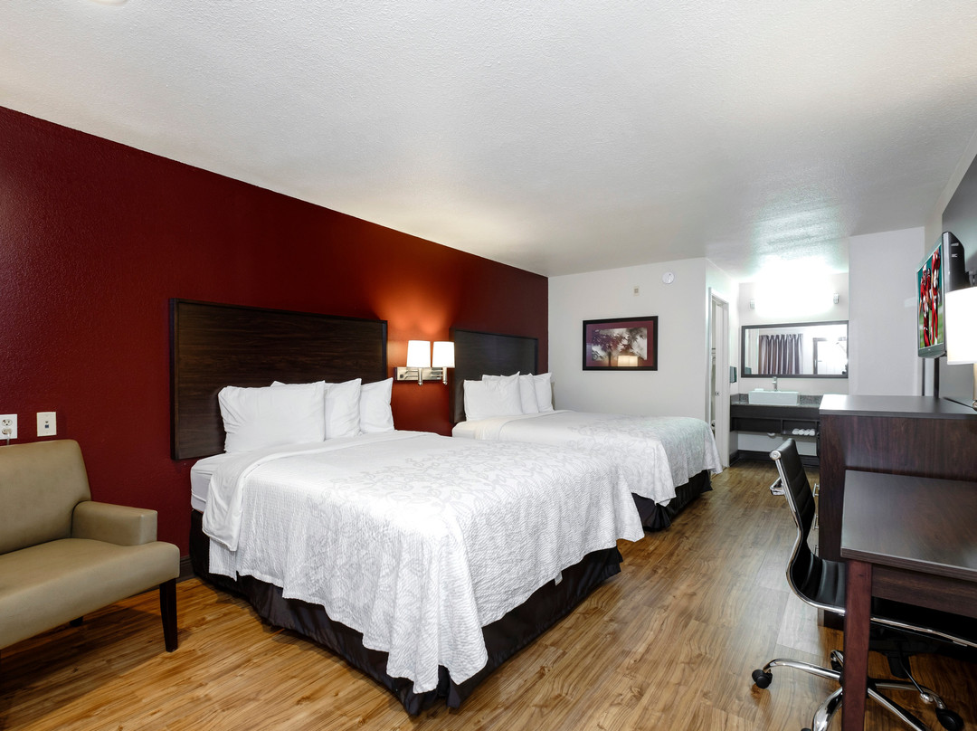 Red Roof Inn PLUS+ Hammond主图