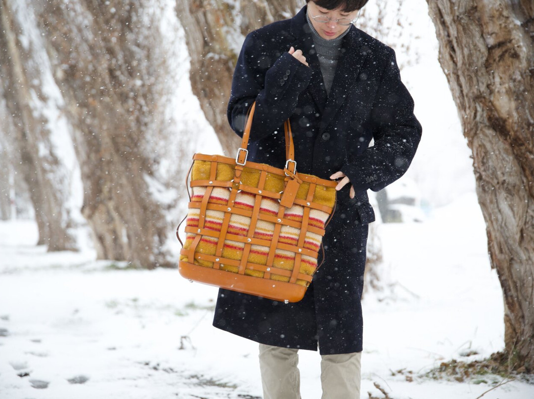 Somes saddle Sunagawa Factory and Showroom-砂川市必去景点