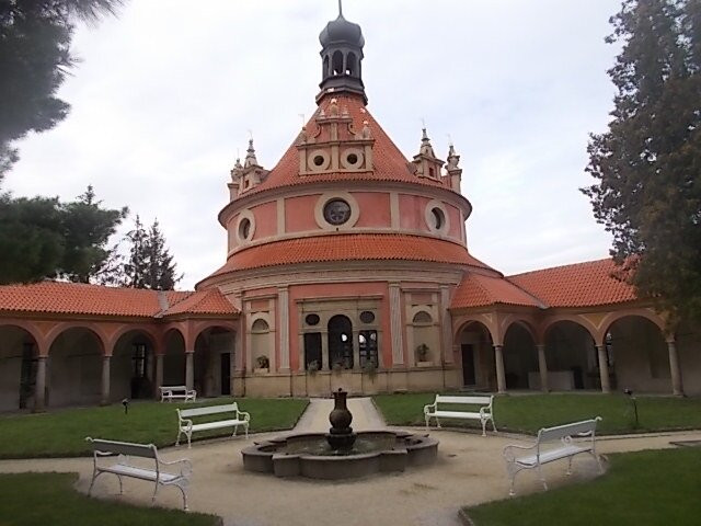 Statni Hrad a Zamek Jindrichuv Hradec-英吉夫必去景点